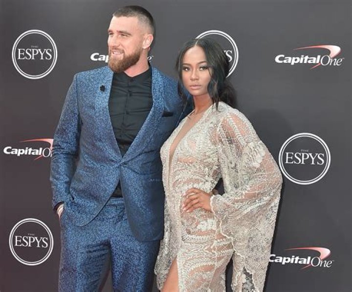 NFL Travis Kelce Wife: Is He Married In 2023 After Breaking Up With Kayla Nicole?